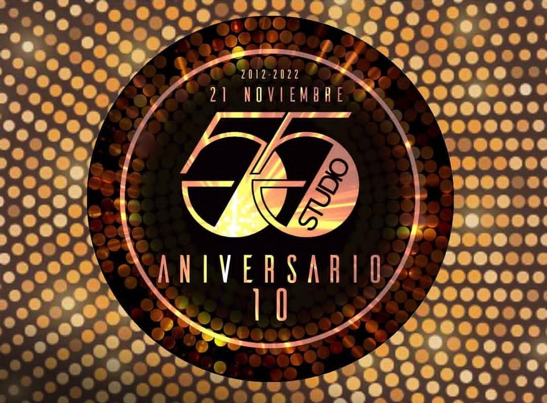 Emblema del 10 aniversario
